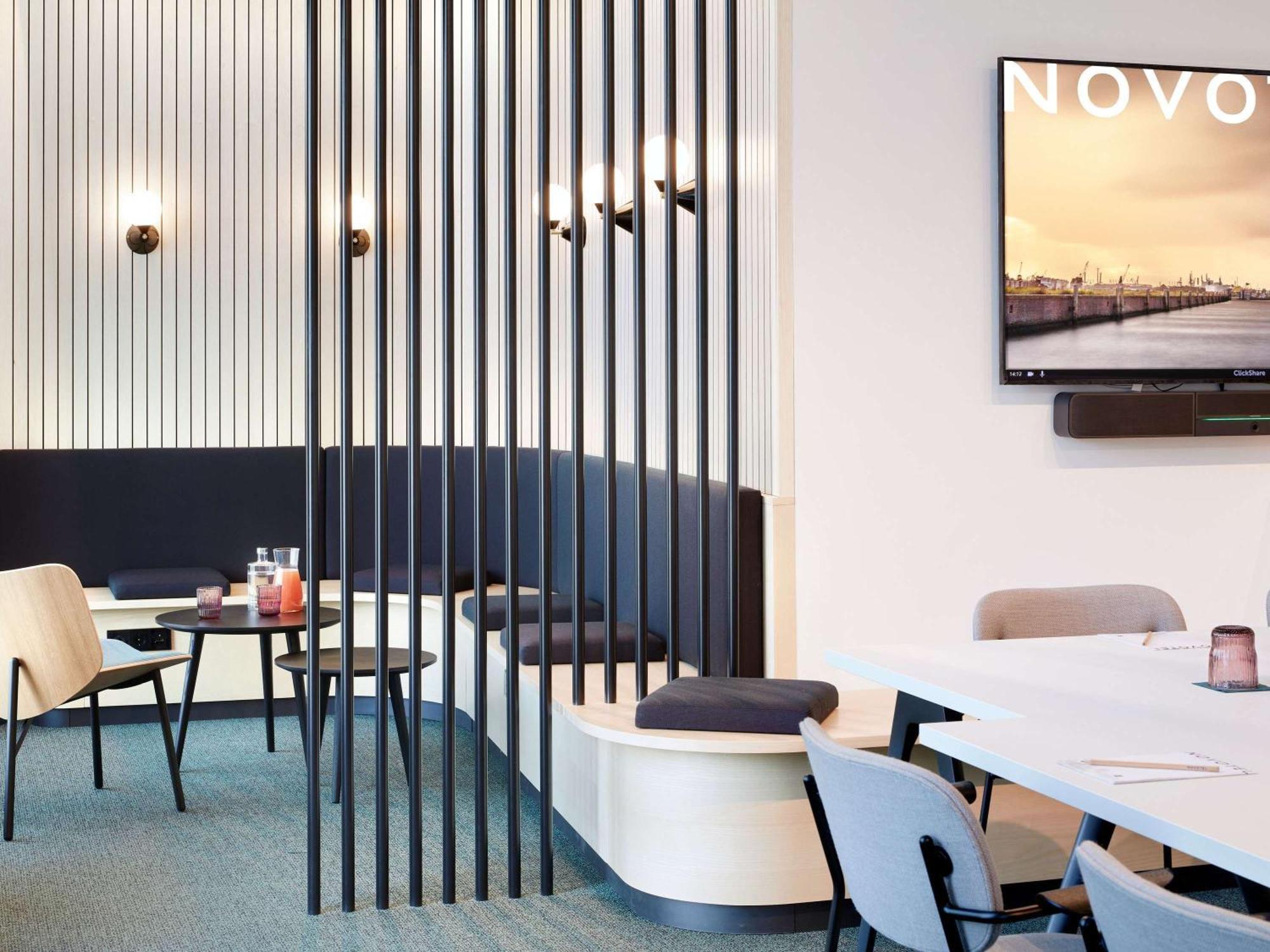 Novotel Hamburg Central Station エクステリア 写真